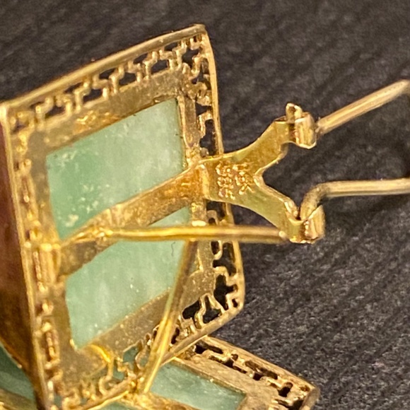 Vintage Jade 14K Solid Gold Earrings - Picture 6 of 8
